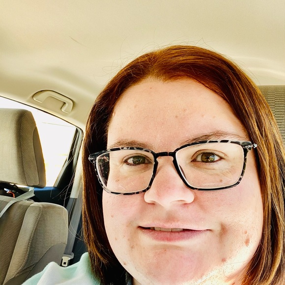 Meet your Posher, Jess - Picture 1 of 1
